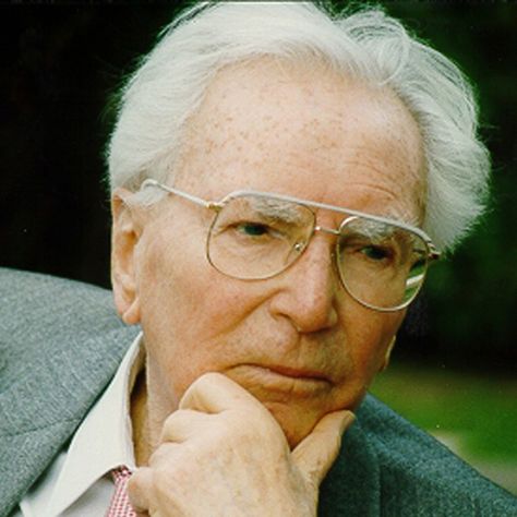 "When we are no longer able to change a situation, we are challenged to change ourselves." —Viktor Frankl Viktor Frankl Quotes, Man's Search For Meaning, Hippocratic Oath, Viktor Frankl, Colorful Borders, Rainer Maria Rilke, Quotes By Authors, Sigmund Freud, Important News