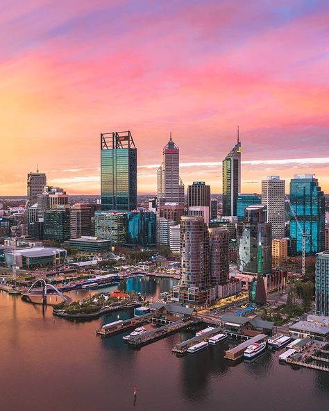 Perth City we love you @danniexdough #perth #perthcity #sorrentobeach #holidayherethisyear #westernaustralia #WA #perthisok #soperth #perthnow #seeperth #urbanlistperth #perthsbest #perthvibes #perthtodo #perthlife #cityofperth #seeaustralia Perth Australia City, City At Sunset, Sorrento Beach, Australia City, Pictures Of Beautiful Places, Australia Perth, Perth City, Perth Australia, Perth Western Australia