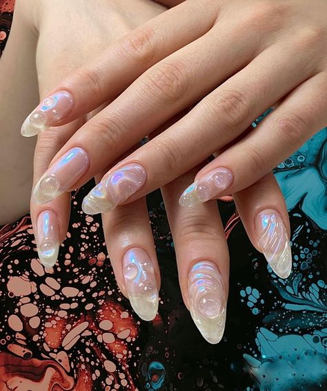 Clear Nails Design Ideas, Nails With Bubbles Design, Silver Bubble Nails, Jelly Bubble Nails, Bubble Inspired Nails, Clear 3d Nail Art, Bubbly Nail Art, Water Bubble Nails, Bubble Gel Nail Art