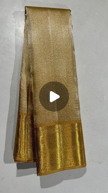 Waist Belt For Saree Gold, Kanchipattu Sarees, Gold Waist Belt, Golden Blouse, Kanjivaram Silk Saree, Horizontal Lines, Pure Silk Saree, Kanjivaram Sarees, Indian Heritage