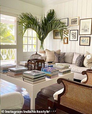 India Hicks rents her house in the Bahamas for her godfather King Charles's charity | Daily Mail Online Singapore Colonial Style, India Hicks Style, Colonial Style Interior, Tropical Interior Design, British Colonial Decor, Beach Living Room, Colonial Interior, India Hicks, British Colonial Style