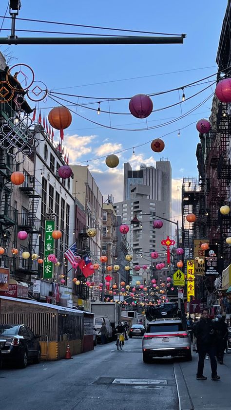 New York Chinatown Aesthetic, Nyc Manifestation, New York Core, Nyc Core, New York Chinatown, Chinatown New York, Usa Aesthetic, New York Landmarks, Chinatown Nyc