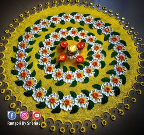 Rangoli Round Designs, Rangoli Designs Big Size, Rangoli Designs Modern, Modern Rangoli Designs, Circle Rangoli Designs Diwali, Roop Chaudas Rangoli, Diwali Rangoli Designs Unique Big Size, Aesthetic Rangoli Designs, Circle Rangoli Design