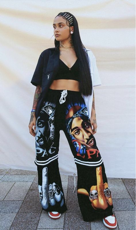 Beyonce Style Inspiration, Rnb Outfit, Kehlani Outfits, Look Hip Hop, Looks Hip Hop, Concert Hairstyles, Beyonce Outfits, Foxy Brown, 90s Fashion Outfits