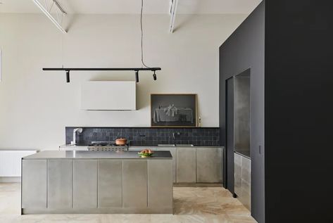 2024 Australian Interior Design Awards: Residential Decoration | ArchitectureAU Stainless Steel Splashback, 1970s Home, Timeless Interior, Australian Interior Design, Timeless Interiors, Interior Design Awards, Architecture Awards, Australian Homes, The Design Files