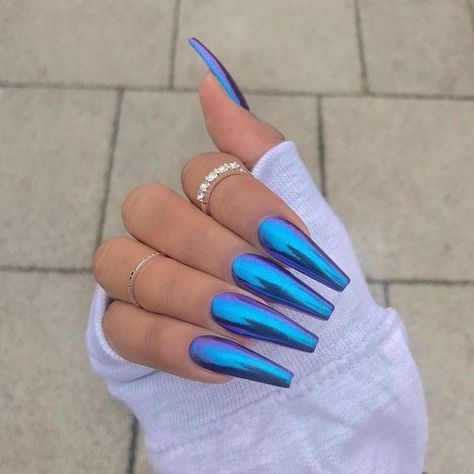 Blue Coffin Nails, Nagel Tips, Blue Nail, Nail Swag, Acrylic Nails Coffin, Coffin Nails Designs, Nail Arts, Nail Shapes, Chrome Nails