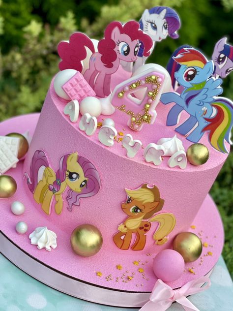 My Little Pony Birthday Party Cake, My Little Pony Birthday Cake, Pony Birthday Cake, My Little Pony Cake, Princess Birthday Party Decorations, Little Pony Cake, My Little Pony Birthday Party, Pony Birthday Party, Pony Cake