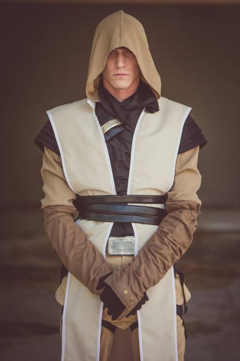 Starkiller in his Adventure Robes 1 by CCCostumes Ancient Egyptian Outfit, Egyptian Outfit, Jedi Robes, Sith Costume, Temple Guard, Sith Cosplay, Jedi Outfit, Force Unleashed, Jedi Robe