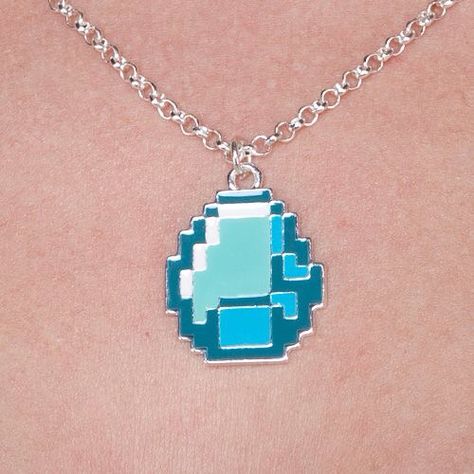 Minecraft Necklace, Minecraft Easter, Minecraft Clothes, Minecraft Diamond, Expensive Stuff, Round Diamond Earrings, Infinity Pendant, Minecraft Party, Necklace Diamond