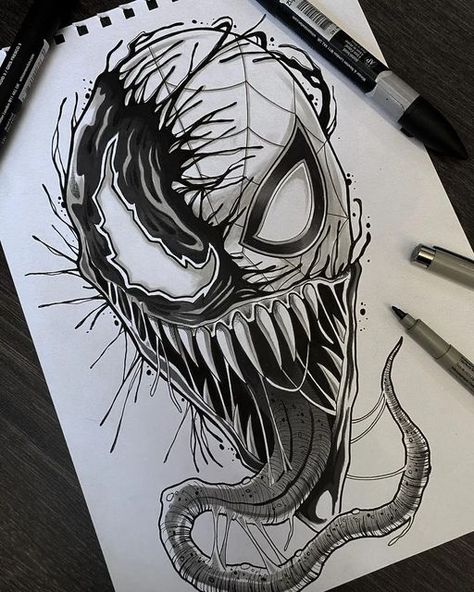 Venom Tattoo, Animal Stencil Art, Spiderman Sketches, Spiderman Tattoo, Marvel Art Drawings, Easy Graffiti Drawings, Scary Drawings, Venom Art, Venom Comics