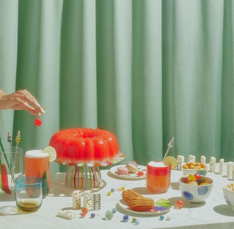 prop stylist - Alya Hameedi | Still Life Stylist Prop Stylist, Prop Styling, Photography Inspo, Artsy Fartsy, Visual Arts, Be Still, Still Life, Visual Art, Green