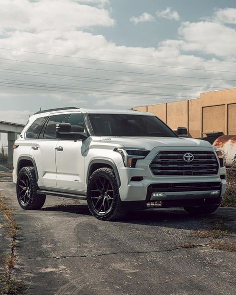 VOSSEN WHEELS on Instagram: "The all-new Toyota Sequoia TRD fitted with our 22” #Vossen HF6-4 by @alcustomus VossenHF64.com 📸: @williamstern #toyota #toyotasequoia" Sequoia Car, Toyota Sequioa, Toyota Tundra Lifted, Toyota Cruiser, Luxury Cars Range Rover, Tactical Truck, Futuristic Cars Design, Toyota Suv, Luxury Van