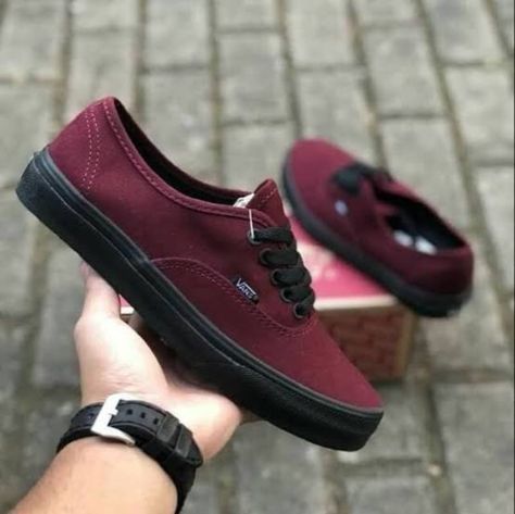 Emo Shoes, Maroon Vans, Authentic Vans, Black Vans, Vans Sneakers, Vans Authentic, Vans Old Skool, Vans Authentic Sneaker, Clothes Collection