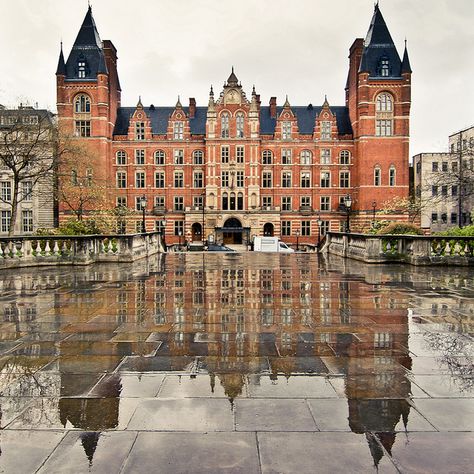 Royal College of Music, London, England Royal College Of Music London, Royal College Of Art London, Royal College Of Music, Magic College, London Palace, Royal Music, College Architecture, College Aesthetic, London Landmarks