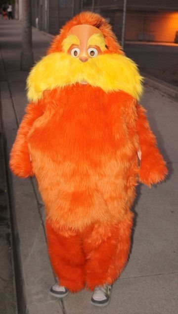 The Lorax Funny Pics, The Lorax Pfp Funny, Lorax Goofy, The Lorax Mayor, Lorax Thneeds, The Lorax Matching Pfp, Funny Lorax Pictures, Lorax Cursed, Ohare Lorax