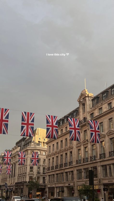 England Aesthetic, London Vibes, London Dreams, London Lifestyle, Living In London, London Baby, London Summer, London Aesthetic, London Town