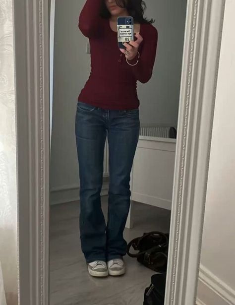 Long Sleeve Henley Outfit, Femme Winter Outfits, Dainty Feminine Outfits, Adult Outfits Casual, Cute Winter Clothes Aesthetic, Dark Red Top Outfit, Autumn Downtown Girl Outfits, Boot Cut Jeans Outfit Fall, Longsleeves Outfit Casual