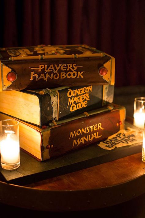 D&D Birthday Cake for Vin Diesel Dragons Cake, Dungeons And Dragons Movie, 40th Birthday Games, Dragon Birthday Cakes, Nerd Wedding, Games For Men, Dragon Wedding, Dragon Birthday Parties, Dragon Cake