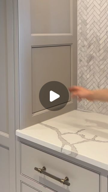 Utility Storage Ideas, Laundry Cabinet Ideas, Modern Laundry Room Design, Bathroom Cabinets Ideas, Laundry Closet Ideas, Small Utility Room Ideas, Laundry Storage Ideas, Modern Laundry Room Ideas, Hidden Rooms In Houses