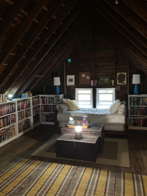 Big Attic Ideas, Wood Attic Bedroom, Unfinished Attic Bedroom, Vintage Attic Room, Art Studio In Attic, Big Vintage Bedroom, Attic Reading Rooms, Unfinished Attic Hangout, Attic Library Ideas Sloped Ceiling