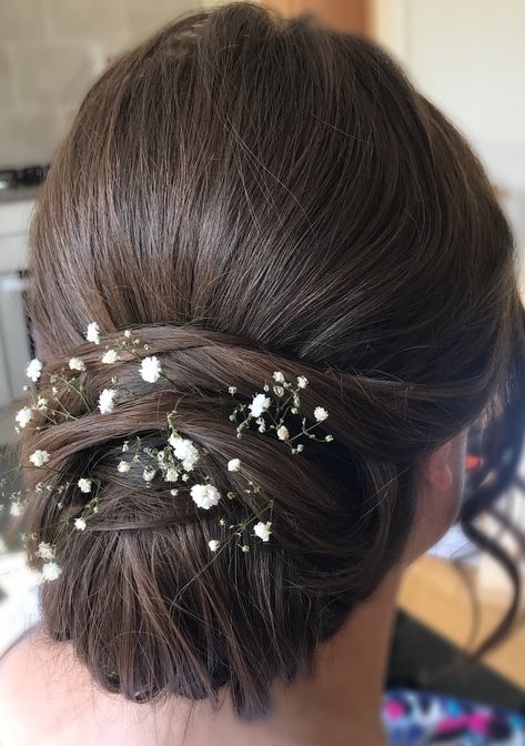 Bride Low Bun, Types Of Hair Bun, Bridesmaid Hair Messy, Hair Bun Design, Low Bun Hair, French Roll Hairstyle, Brides Made, Low Buns, Ideas Haircut