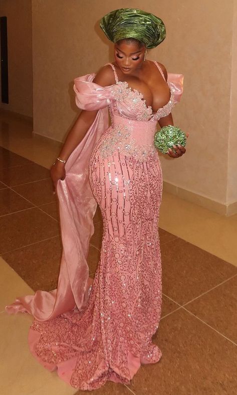 Pink Lace Asoebi Styles, Pink Asoebi Lace Styles, Ashoebi Gowns, Pink Asoebi, Wedding Asoebi, Nigerian Traditional Dresses, Orange Evening Dresses, Nigerian Dress Styles, Bubu Gown Styles