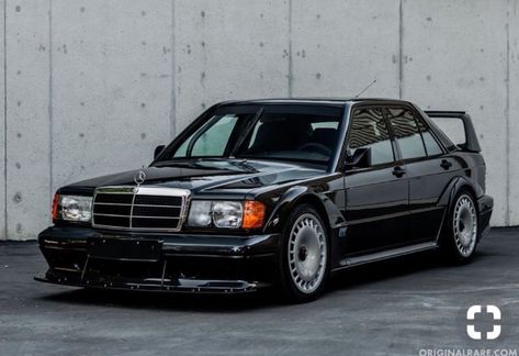 #drift #slamed #coiloveres #Spoiler Mercedes 190 Evo, Mercedes Classic Cars, Mercedes Auto, Old Mercedes, Mercedes Benz 190e, Mercedes 190, Mercedes W124, Mercedes Benz 190, مرسيدس بنز