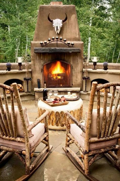 Native  American Patio Idea Cabin Decorations, Rustic Outdoor Fireplaces, Jan Barboglio, Country Designs, Outdoor Fireplace Designs, Outdoor Fireplace Patio, Handy Man, Outdoor Patios, Outdoor Fireplaces