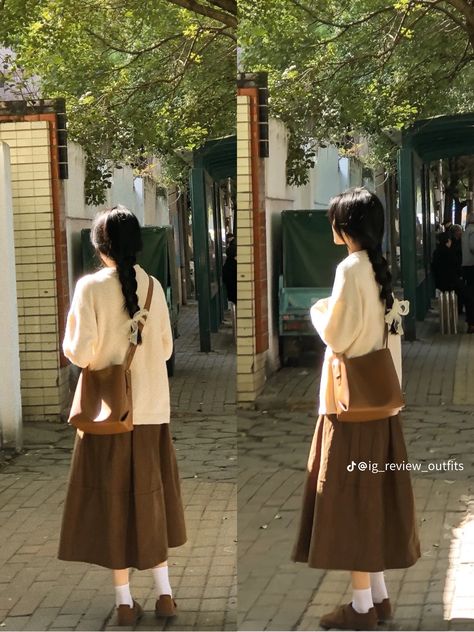 Cool Tone Outfits, Modest Girly Outfits, Outfit Korean Style, Casual Work Outfits Women, Simple Style Outfits, Downtown Outfits, Cottagecore Outfits, Classy Casual Outfits, Japanese Outfits