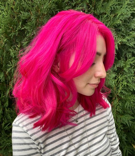 Neon Pink Hair Dye, Pink Hair Vibrant, Hot Pink Hair Ombre, Hot Pink Hair Dye Ideas, Red And Hot Pink Hair, Pink Hair Neon, Short Bright Pink Hair, Electric Pink Hair, Hot Pink Dyed Hair