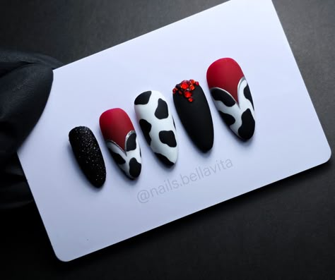 Black Cow Nails Acrylic, Cow Print Nails With Red, Valentines Cow Print Nails, Cow Valentines Nails, Western Valentine Nails, Red Cow Print Nails, Cow Print Birthday, 1st Rodeo, Nails Valentine