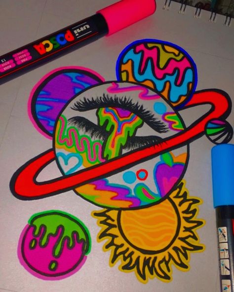 Kawaii Art Drawings, Groovy Drawing Ideas, Drawing Ideas Aesthetic Vintage Easy, Cool Drawings Trippy Creative, Trippy Patterns To Paint, Trippy Sketches, Cool Paintings Trippy Easy, Trippy Doodle Art, Drawing Ideas Trippy