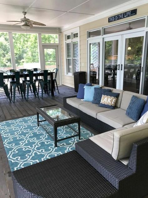 Veranda Design, Design Per Patio, Farmhouse Porch Decor, Screened Porch Designs, Sunroom Designs, Florida Room, Sun Porch, Porch Furniture, Budget Patio