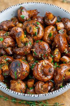 Garlic Butter Roasted Mushrooms, Roasted Garlic Mushrooms, Pickle Platter, Soy Sauce Recipe, Garlic Mushrooms Recipes, Creamy Mashed Cauliflower, Garlic Butter Mushrooms, Fall Vegan Recipes, Free Keto Meal Plan