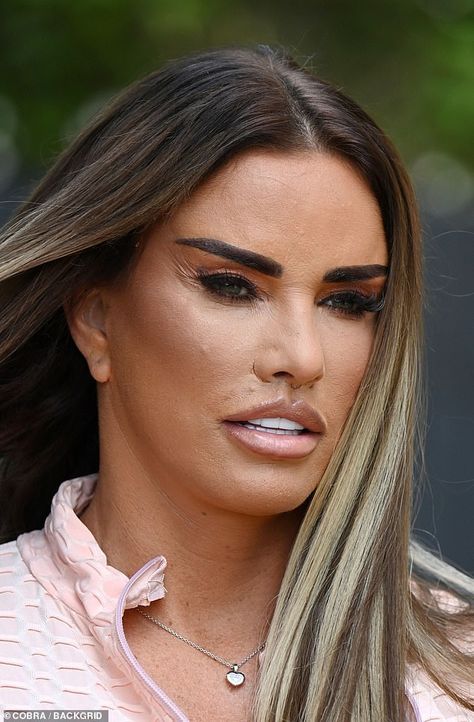 Ponytail Lift Surgery, Eyelid Surgeries, Katie Price Before Surgery, Lip Lift Surgery, Lower Face Lift Before And After, Mini Face Lift Before And After, Katie Price, Kris Jenner Plastic Surgery, Cheek Fillers Before And After Face