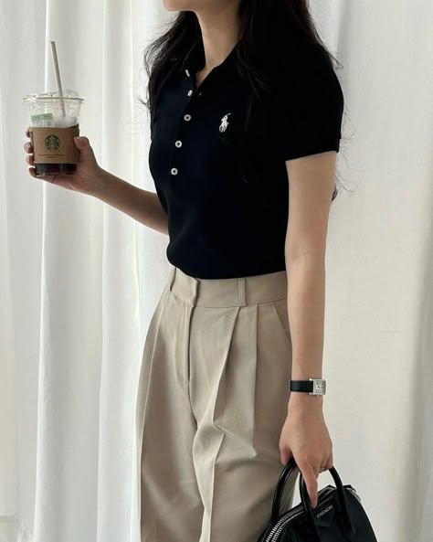 korean women fashion Neat Casual Outfits, Simple Casual Outfits, Korean Outfit Street Styles, Chique Outfits, Korean Casual Outfits, Everyday Fashion Outfits, Casual Day Outfits, Quick Outfits, Classy Work Outfits