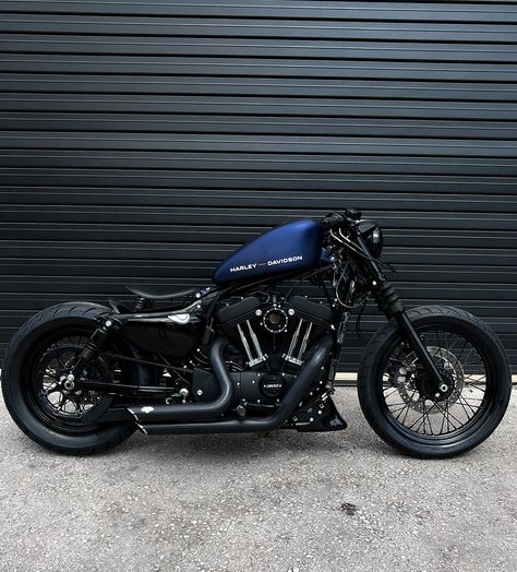 Hd 883 Iron, Motocykle Harley Davidson, Harley Davidson Breakout Custom, Motos Bobber, Harley Davidson 883, Cb 450, Hd Sportster, Sportster Motorcycle, Custom Motorcycles Bobber