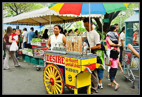 Mexican Street Food Vendor, Micro Business Ideas, Mexican Art Painting, Mexican Street Food, Purple Yam, Ice Cream Cart, Street Vendor, Chocolate Cheese, Filipino Culture