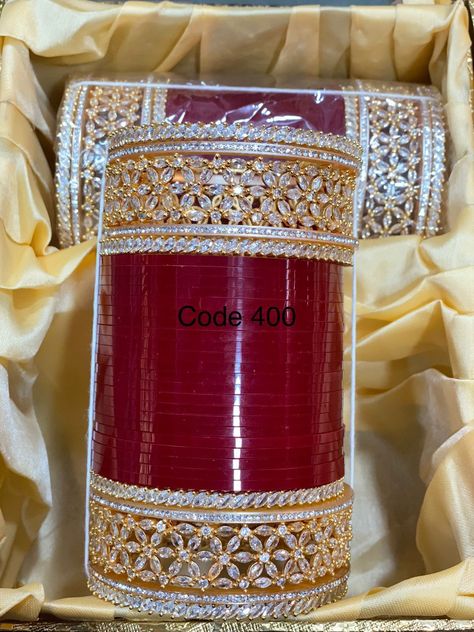 Choda Design, Bridal Chooda, Best Indian Wedding Dresses, Unique Wedding Jewelry, Designer Bangles, Wedding Highlights Video, Couples Pics, Beautiful Bangles, Bridal Jewelry Sets Brides