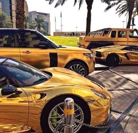 Yellow Cars, Luxury Boat, Gold Car, Ex Machina, Koenigsegg, Future Car, Amazing Cars, Car Tuning, Beautiful Cars