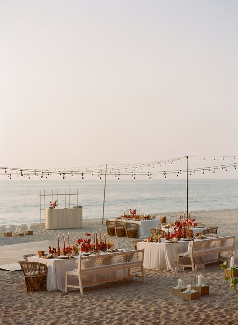 The Bride Wore a Monique Lhuillier Dress to Marry on a Jetty in the Middle of the Pacific Ocean | Vogue Beach Engagement Party, Vintage Beach Wedding, Beach Wedding Setup, Beach Wedding Red, Monique Lhuillier Dress, Small Beach Weddings, Monique Lhuillier Wedding, Simple Beach Wedding, Dream Beach Wedding