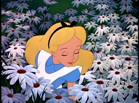 Alice in Wonderland - 1951 - alice-in-wonderland Screencap Alice In Wonderland Animated, Wonderland Aesthetic, Alice In Wonderland 1951, Alice In Wonderland Aesthetic, Alice In Wonderland Disney, Disney Version, Disney Icons, Disney Classics, Old Disney