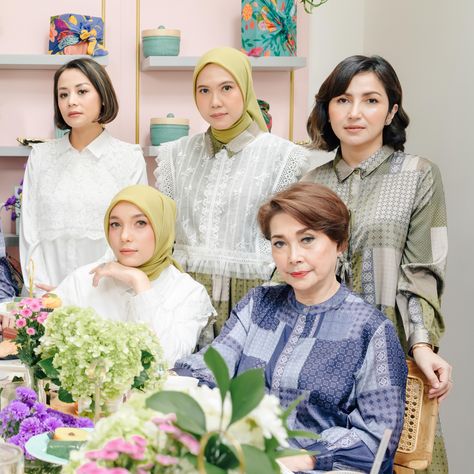 Introducing JENAHARA Raya Collection: ASENA Elevate your Raya style with the our pieces from Satin Shirt, Dresses to Eyelet and Lace outer we've got your covered! Scroll through our website www.jenahara.com or visit #JENAHARASTORE @kotakasablanka, @pondokindah.id, @grandmetropolitan #everydaywithJENAHARA #RayaCollection Lace, Dresses, Lace Outer, Satin Shirt, March 4, Shirt Dresses, Satin, On Instagram, Quick Saves