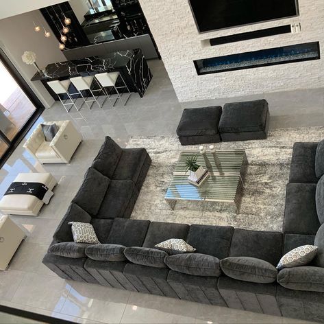 U Shaped Sectional Living Room Layout, Huge Sectional Couch, Classic Modern House Interior, Lovesac Sactional Living Rooms, Love Sac Sectional, Receiving Room, Lovesac Sactionals, Lovesac Couch, Sofa Grande