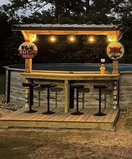 Tiki Bar By Pool, Pool Side Tiki Bar Ideas, Pool With Bar Around It, Diy Pool Area Ideas Backyards, Pool Deck Bar Ideas, Tiki Bar Poolside, Above Ground Pool Shelf, Above Ground Pool Side Bar, Poolside Bar Above Ground