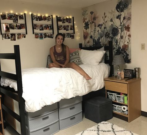 Dorm Room @ The University of Texas, San Marcos Room Ideas College, Dorm Things, Dorm Planning, Dorm Stuff, College Dorm Room Essentials, Dorm Sweet Dorm, Dorm Inspiration, College Bedroom, Dorm Organization