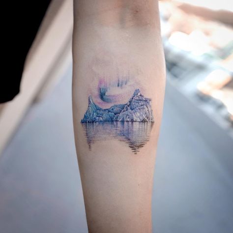 Northern Light Tattoo, Aurora Borealis Tattoo, Icelandic Tattoo, Aurora Tattoo, Reflection Tattoo, Northern Lights Tattoo, Alaska Tattoo, Nature Tattoo Ideas, Tattoo Thoughts