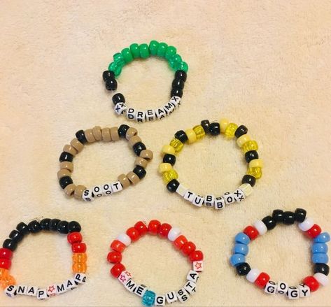 Lovejoy Gift Ideas, Dsmp Bead Bracelets, Sapnap Bracelet, Dsmp Jewelry, Dsmp Accessories, Lovejoy Bracelet, Dsmp Kandi, Dsmp Bracelets, Dsmp Crafts