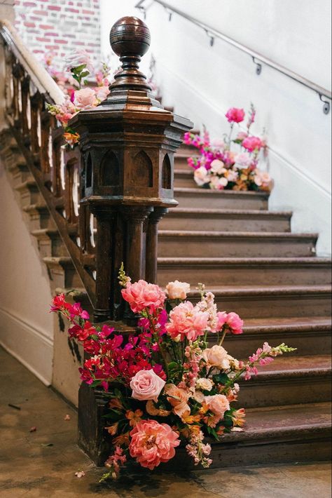 Floral Stairs Wedding, New Orleans Garden, Wedding Staircase, Garden Style Wedding, Luxury Wedding Flowers, Snap Dragon, Dragon Wedding, Nola Wedding, Wedding Flower Design