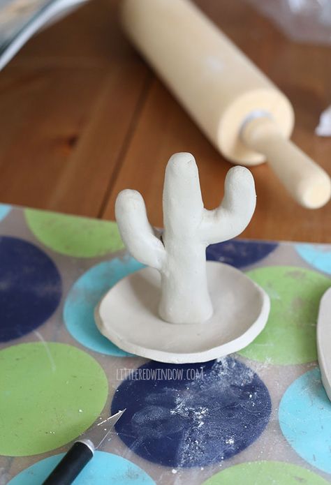 Clay Cactus Ring Holder, make your own cute cactus to hold your jewelry from air dry clay! | littleredwindow.com Clay Cactus Ring Holder, Ideas Arcilla, Cactus Ring Holder, Dry Clay Ideas, Air Dry Clay Ideas, Clay Cactus, Cactus Ring, Chirstmas Decor, Clay Crafts For Kids